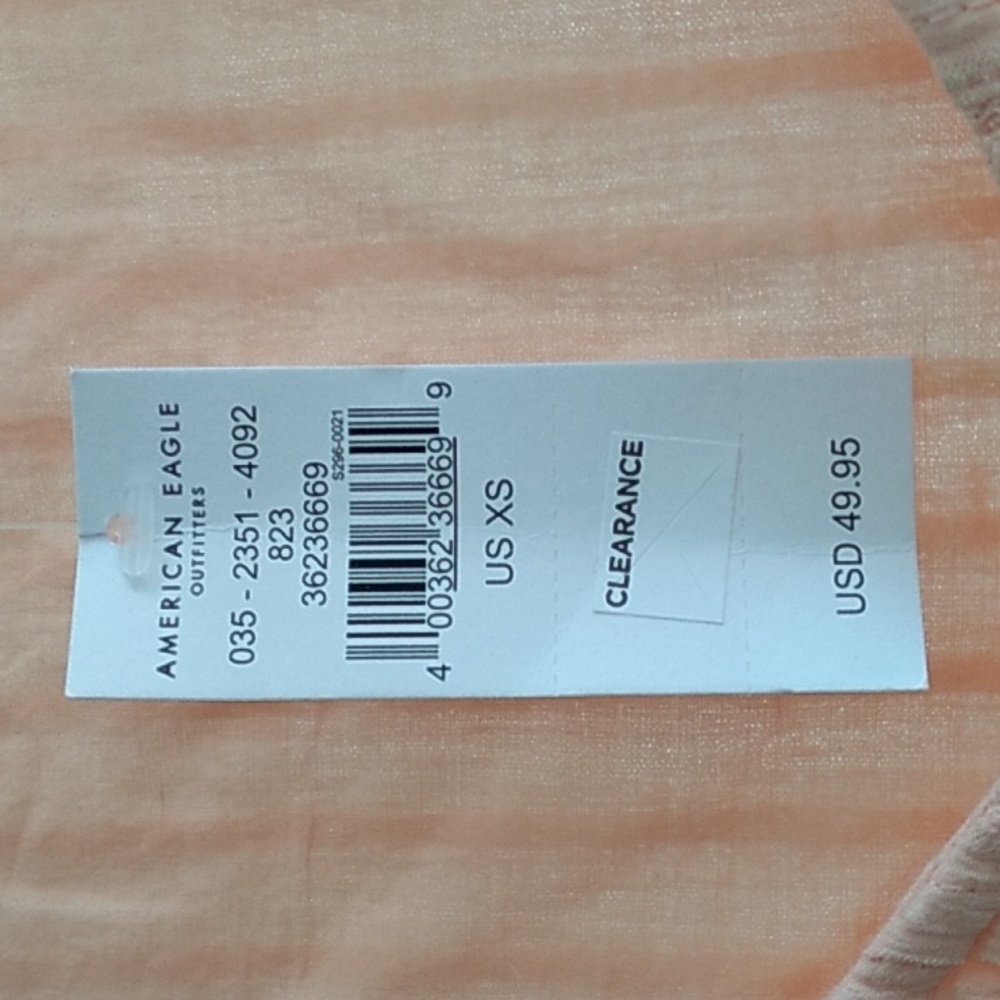 HOST PICK American Eagle Top 100 % Cotton XS - Picture 4 of 16